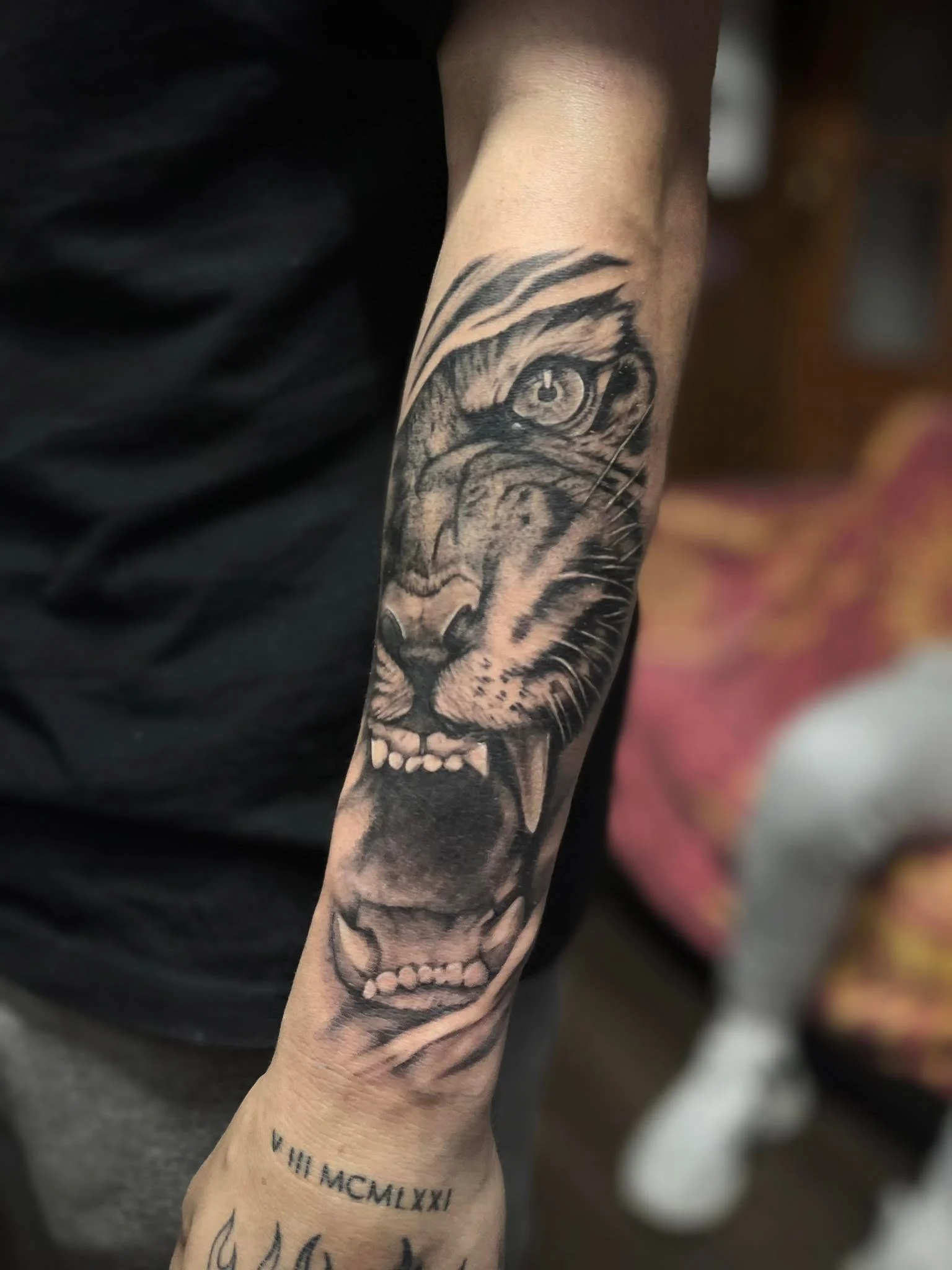 tatuaje de una cara de tigre